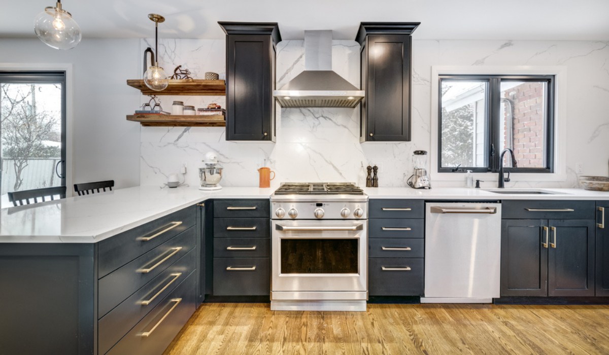 Kitchen Remodeling: Here Are 6 Inexpensive Ways To Make Your Kitchen Look Modern
