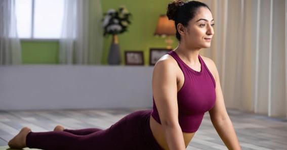 Does performing stomach exercises to aid in weight loss?